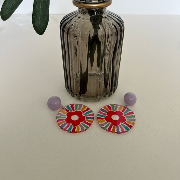 1970's Inspired Flower Dangle Earrings - Colorful Floral Retro Drop Earrings - Picture 8 of 13